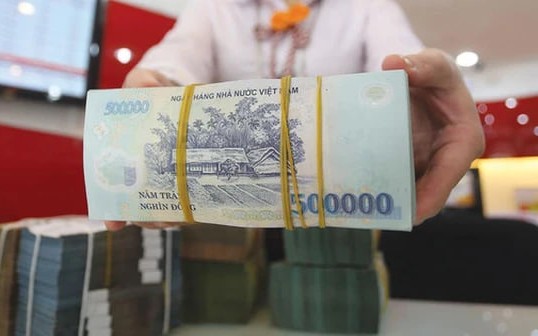 Nhóm Big 4 đồng loạt hạ lãi suất tiết kiệm