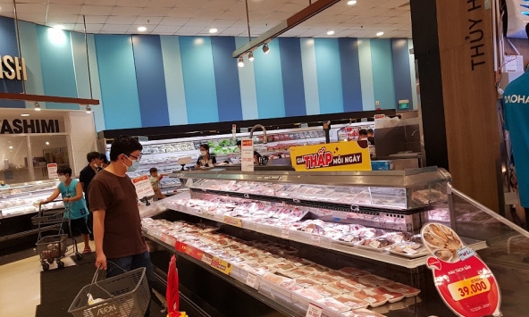 Sức mua yếu, thực phẩm tươi sống giảm giá