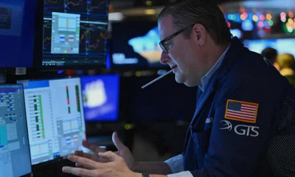 Chứng khoán Mỹ tăng 7 tuần liên tiếp