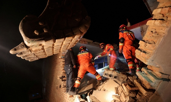 Hơn 110 người thiệt mạng trong trận động đất ở Tây Bắc Trung Quốc