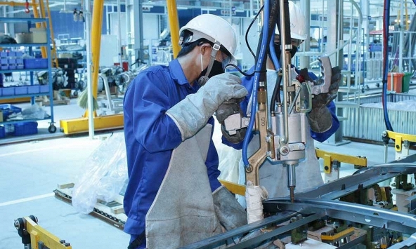 Sản xuất công nghiệp năm 2023 thấp nhất trong 10 năm gần đây