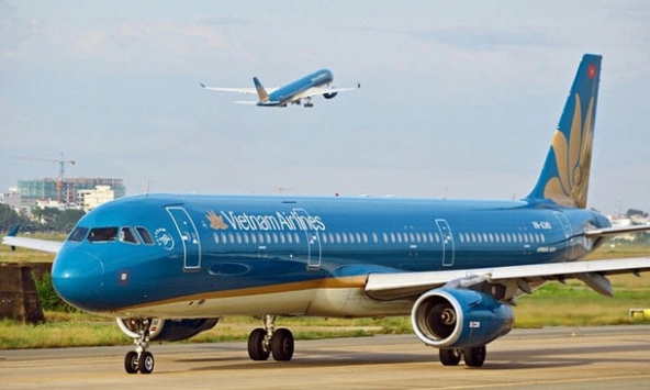 Cổ phiếu Vietnam Airlines được gỡ cảnh báo