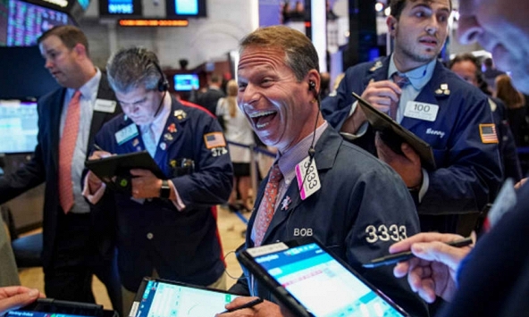 S&P 500 đứng trước cơ hội lập kỷ lục mới