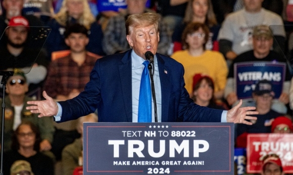 Bang thứ hai của Mỹ loại ông Trump khỏi phiếu bầu sơ bộ