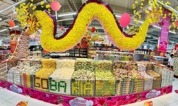 Sôi động thị trường quà Tết