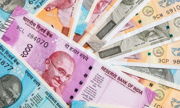 Ấn Độ và IMF xung đột về sự ổn định của đồng Rupee