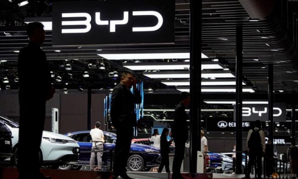 BYD soán ngôi vương của Tesla, trở thành nhà sản xuất xe điện hàng đầu thế giới