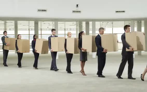 Dư âm làn sóng sa thải 2023 sẽ tiếp tục ảnh hưởng đến tinh thần của nhân viên vào 2024