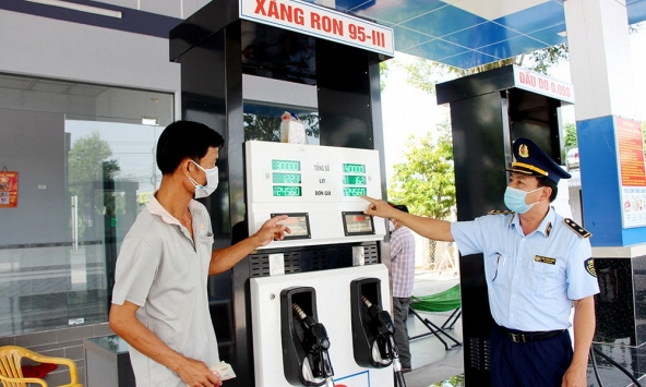 Bộ Công Thương thiếu kiểm tra, quản lý xăng dầu lỏng lẻo