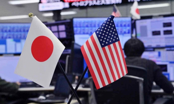 Đồng yên bấp bênh khi các nhà đầu tư cân nhắc triển vọng của Fed