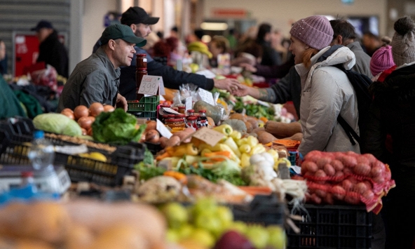 Chỉ số giá lương thực trong năm 2023 giảm nhờ nguồn cung dồi dào