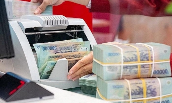 Lãi suất huy động tiếp tục đi xuống