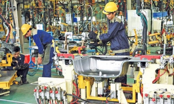 PMI của Việt Nam tăng nhẹ trong tháng 12/2023 nhưng vẫn dưới mức trung bình