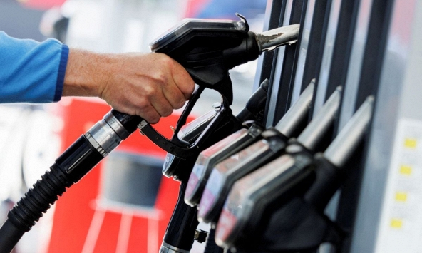 Cân bằng nhu cầu dầu tăng cao hơn năm 2023