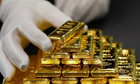 Giá vàng hôm nay 15/1: Ổn định quanh 77 triệu đồng/lượng