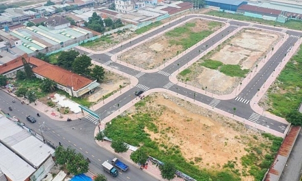 Giao dịch bất động sản ảm đạm, báo hiệu vẫn chưa hết khó khăn