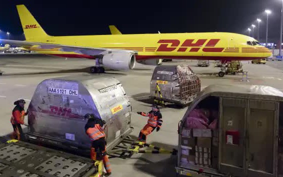 Vận tải biển gián đoạn, cước hàng không có thể tăng đột biến