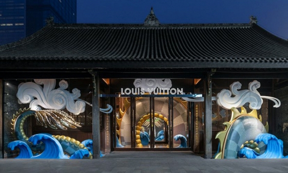 Cách chào đón năm con Rồng hoành tráng của các thương hiệu thời trang