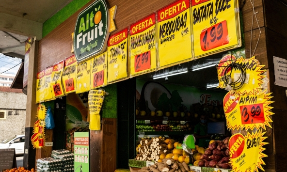 Chi phí lương thực tăng vọt đe dọa người nghèo ở Brazil