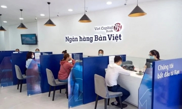 Nhiều ngân hàng tiếp tục giảm lãi suất huy động