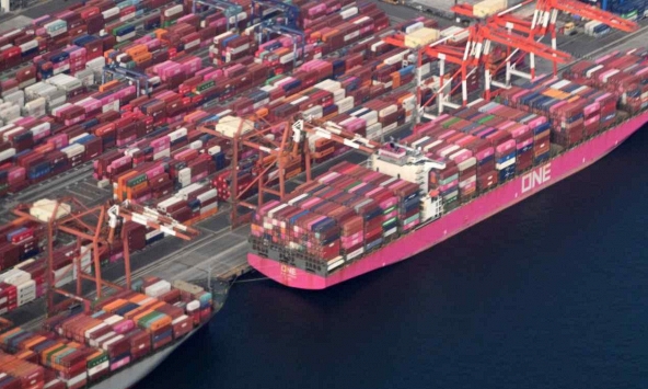 Đồng yên yếu giúp xuất khẩu của Nhật Bản đạt kỷ lục vào trong 2023