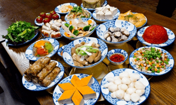 Cúng tất niên 2024 ngày nào tốt nhất?