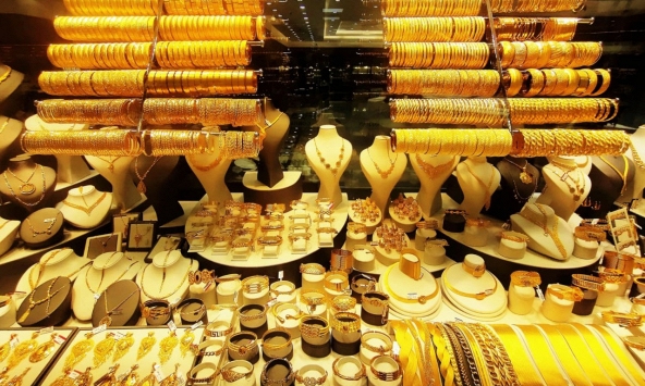 Giá vàng hôm nay 25/1: Tăng giảm trái chiều