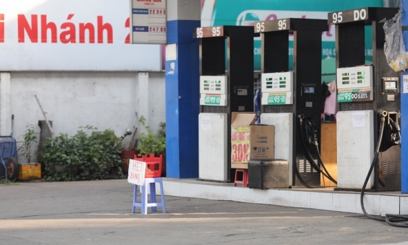 VietinBank rao bán loạt cây xăng tiền tỷ để siết nợ