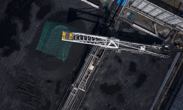 Nhập khẩu dầu, than và quặng sắt của Trung Quốc là dấu hiệu của sức mạnh hay mối lo ngại?