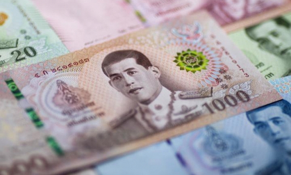 Đồng Baht Thái Lan tiếp tục suy yếu sau khởi đầu ảm đạm