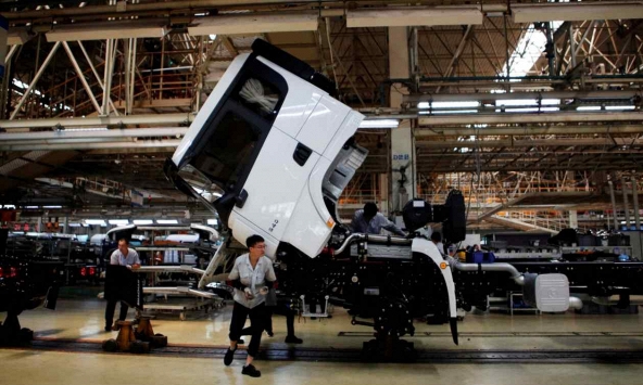 Chỉ số PMI của Trung Quốc phục hồi khiêm tốn trước Tết Nguyên đán