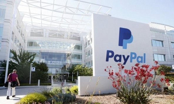 Công ty thanh toán PayPal sa thải 9% nhân công vì AI