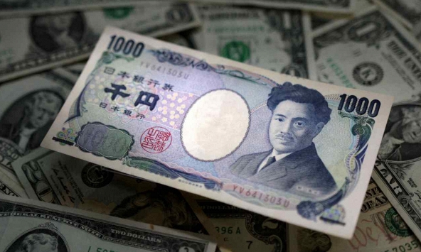 Đồng yên suy yếu sau báo cáo việc làm của Mỹ