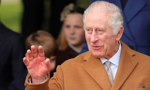 Vua Charles III bị chẩn đoán mắc bệnh ung thư