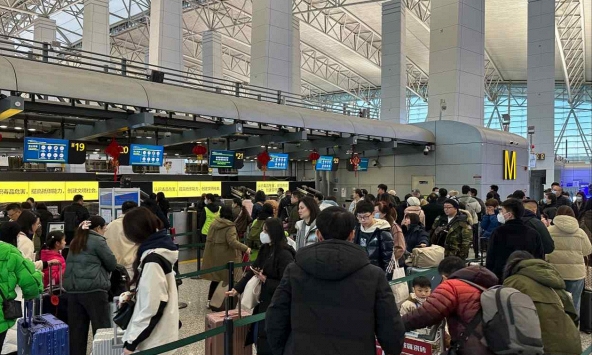 Kỳ nghỉ Tết Nguyên đán của Trung Quốc bắt đầu, du lịch nước ngoài vẫn chậm