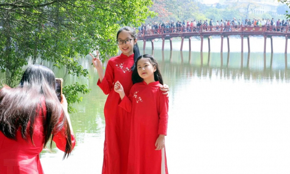 Bắc Bộ và Bắc Trung Bộ tăng nhiệt, ngày nắng có nơi trên 24 độ C