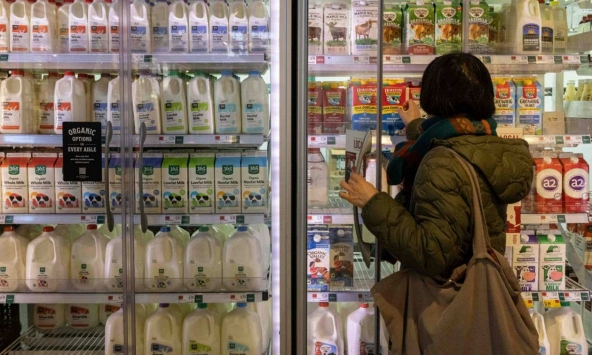 Nhà đầu tư giảm bớt kỳ vọng vào việc cắt giảm lãi suất của Fed, khi lạm phát ở Mỹ không như kỳ vọng 