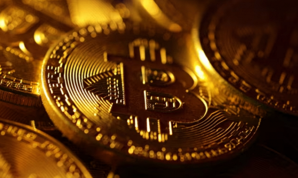 Bitcoin đạt 50.000 USD lần đầu tiên kể từ năm 2021