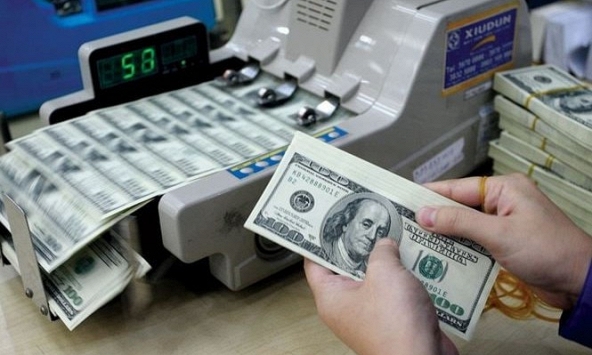 Giá USD hôm nay 15/2: Tỷ giá trung tâm tăng 20 đồng