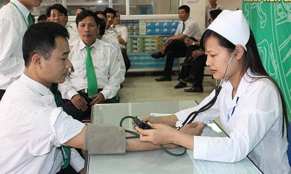 Bãi bỏ thủ tục cấp giấy khám sức khỏe cho người lái xe từ năm 2024