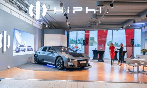 Nhà sản xuất xe điện Trung Quốc ngừng sản xuất trong 6 tháng do thị trường khốc liệt