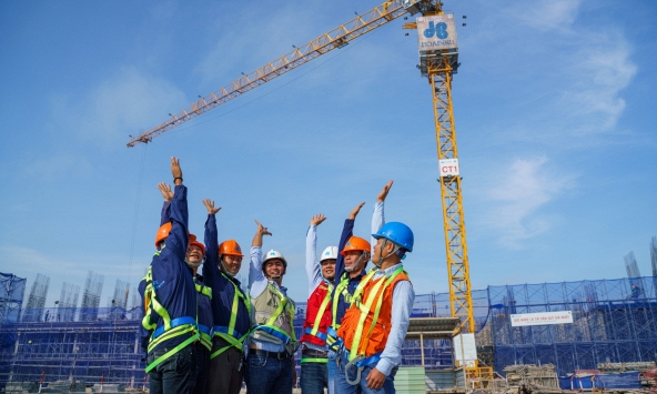 Xây dựng Hòa Bình trúng thầu 5 dự án tại châu Phi