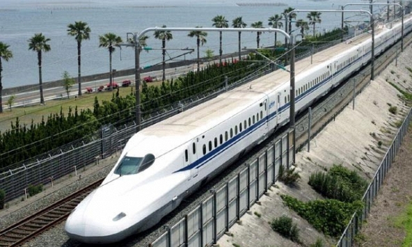 Trình Bộ Chính trị dự án đường sắt tốc độ cao Bắc – Nam trong tháng 3