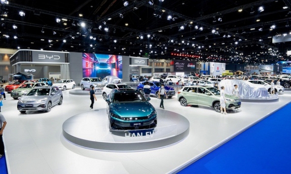 VinFast và BYD làm nóng cuộc đua xe điện giá rẻ tại Indonesia