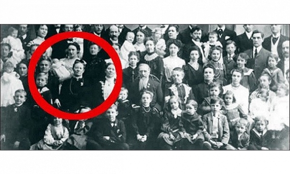 Sự thật về người phụ nữ sinh nhiều con nhất thế giới