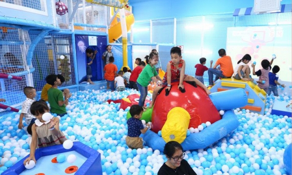 tiNiWorld bất ngờ rời Vincom, vì sao?