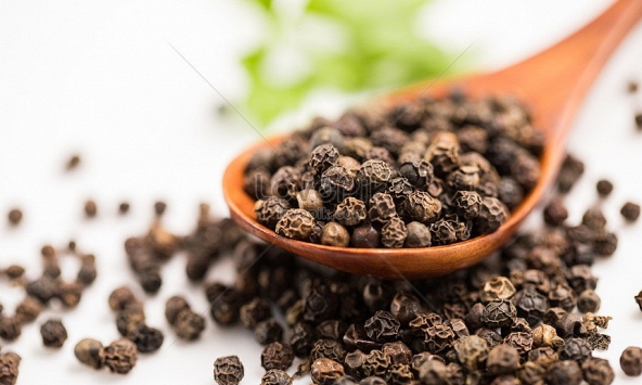 Giá tiêu hôm nay 4/3: Tăng nhẹ 500 đồng/kg