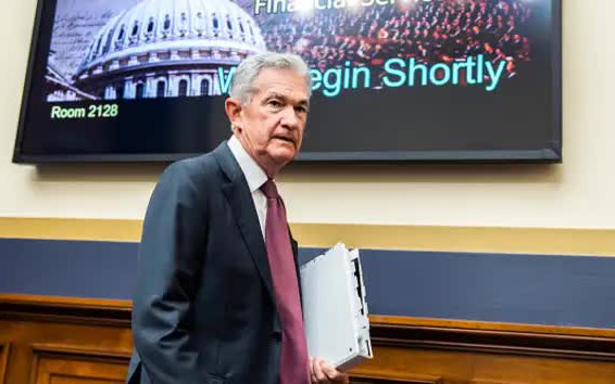 Ông Powell khẳng định: 'Fed chưa sẵn sàng cắt giảm lãi suất' 