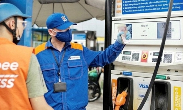 Giá xăng, dầu có thể giảm vào ngày mai (7/3)