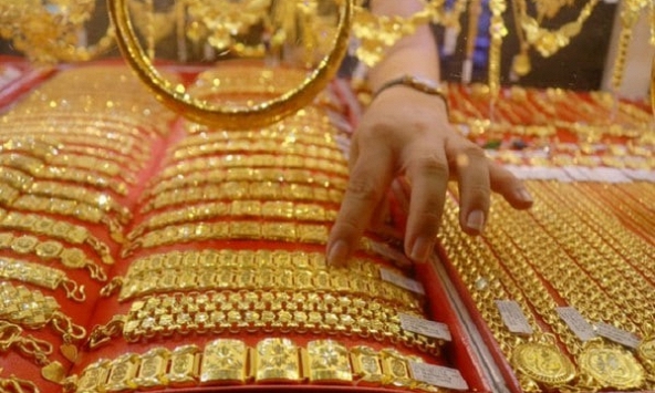 Giá vàng hôm nay 9/3: Tiếp tục lập kỷ lục mới